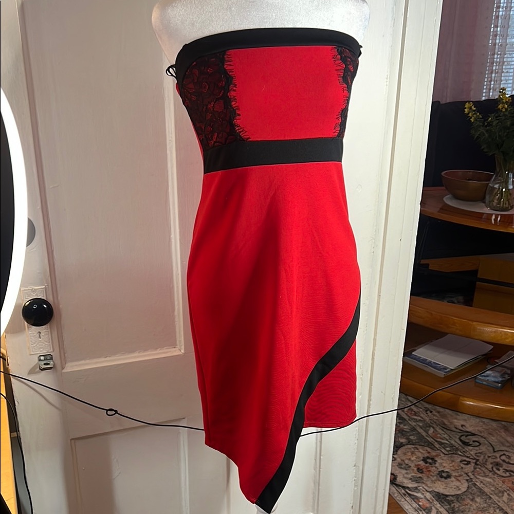 Finesse Strapless Red and Black Dress